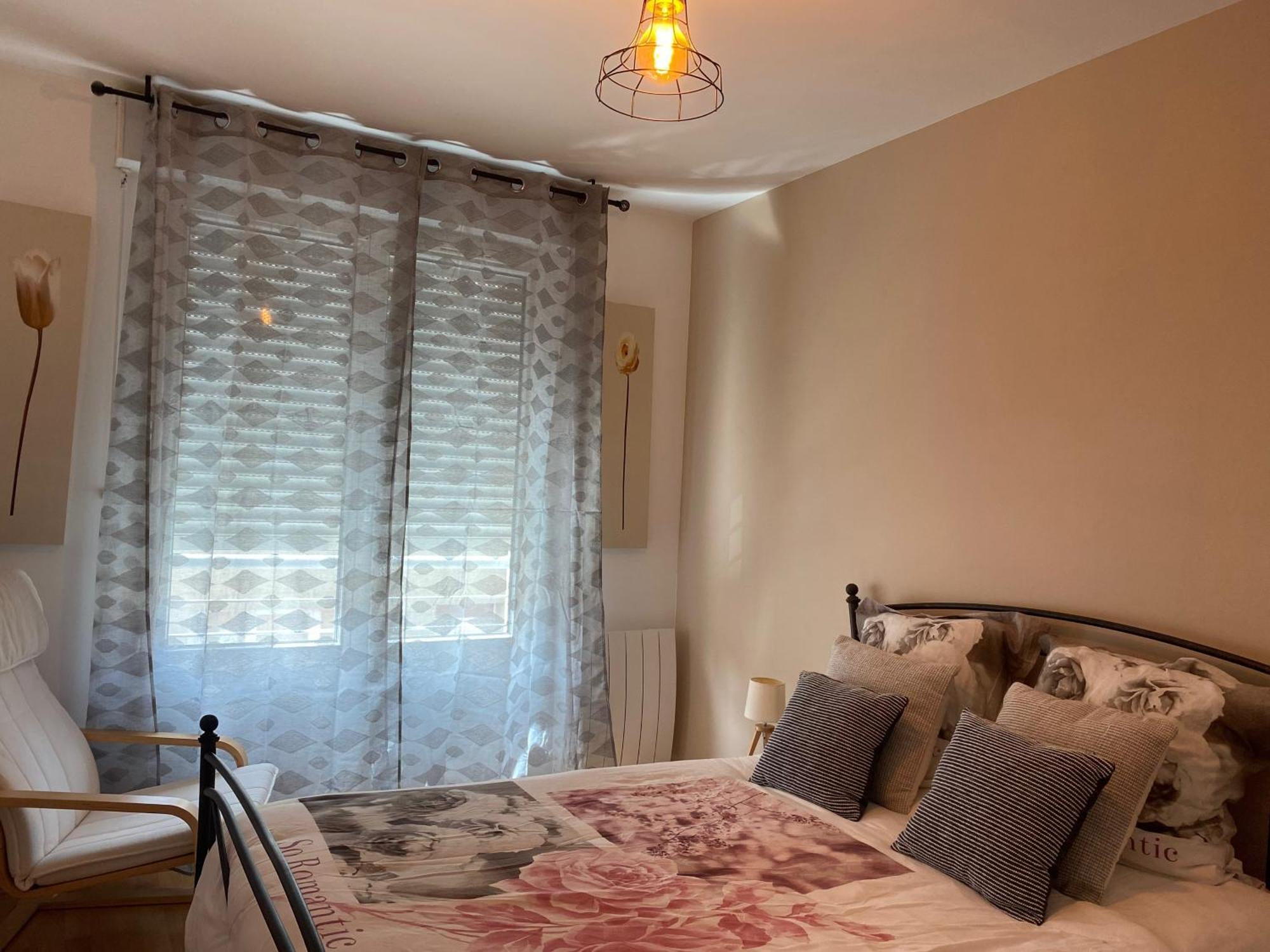 Parking Prive Gratuit, Balcon, 2 Chambres クレルモン・フェラン エクステリア 写真